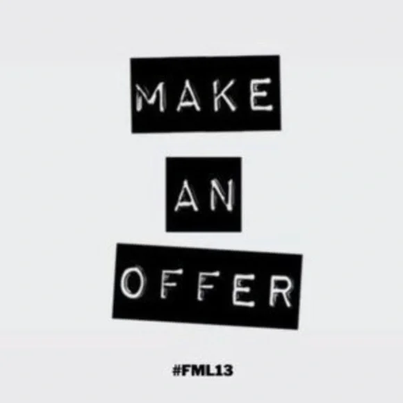 GUESS  | RUCHED BODYCON DRESS | S​ - Picture 4 of 8